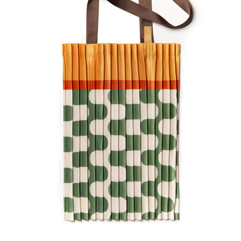 TOTE BAG LEGER GRAPHIQUE - SOIE SYNTHETIQUE PLISSÉE
