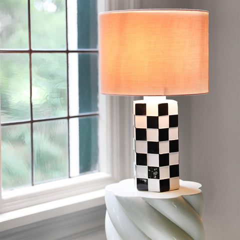 LAMPE À POSER CERAMIQUE - DAMIER NOIR ET BLANC