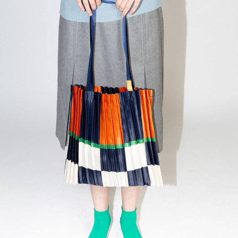 TOTE BAG LEGER GRAPHIQUE - SOIE SYNTHETIQUE PLISSÉE