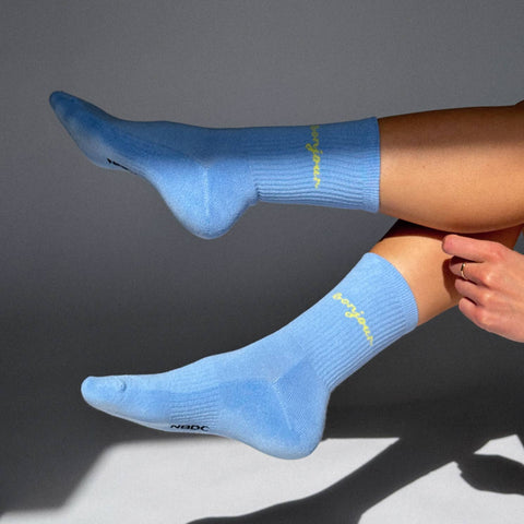 CHAUSSETTES BRODEES BLEUES - BONJOUR