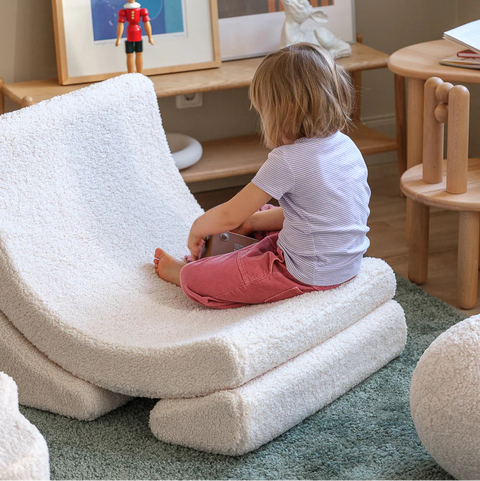 FAUTEUIL ENFANT - LUNE - LAINE BOUCLÉE