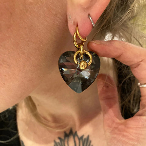 MONO BOUCLE D'OREILLE - UPCYCLÉE - BLACK LOVE