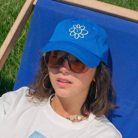 CASQUETTE BRODEE BLEUE - FLEUR