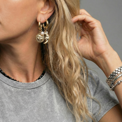 MONO BOUCLE BRELOQUE OR - SOLEIL OU LUNE