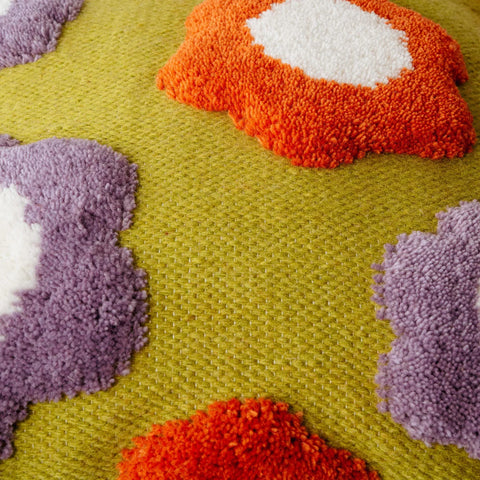 COUSSIN MOTIFS COLORÉS - TUFTÉ