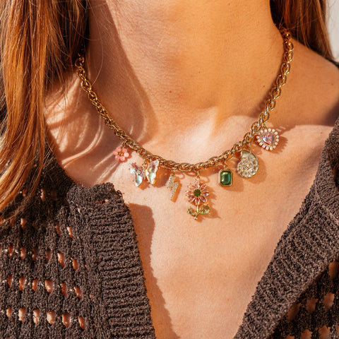 COLLIER CHAINE DOREE & PAMPILLES - MAMY FERNANDE