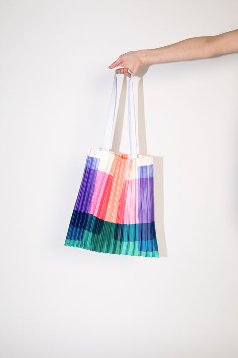 TOTE BAG LEGER GRAPHIQUE - SOIE SYNTHETIQUE PLISSÉE