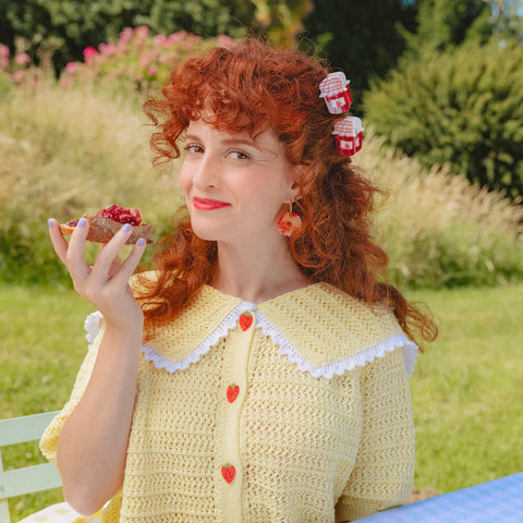 KIT BOUTONS A COUDRE - FRAISE